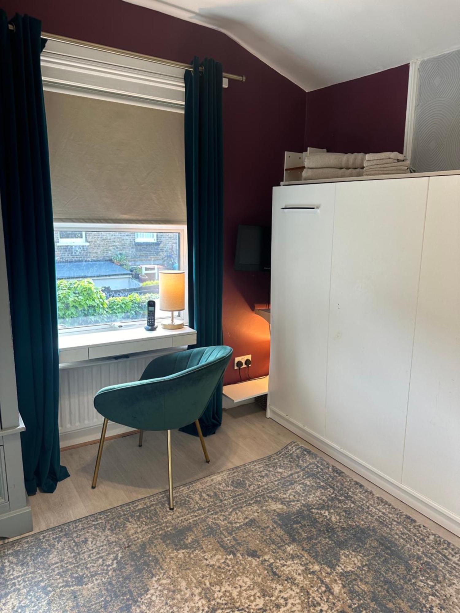 My Sky Secret Garden 1 Bedroom London Kültér fotó