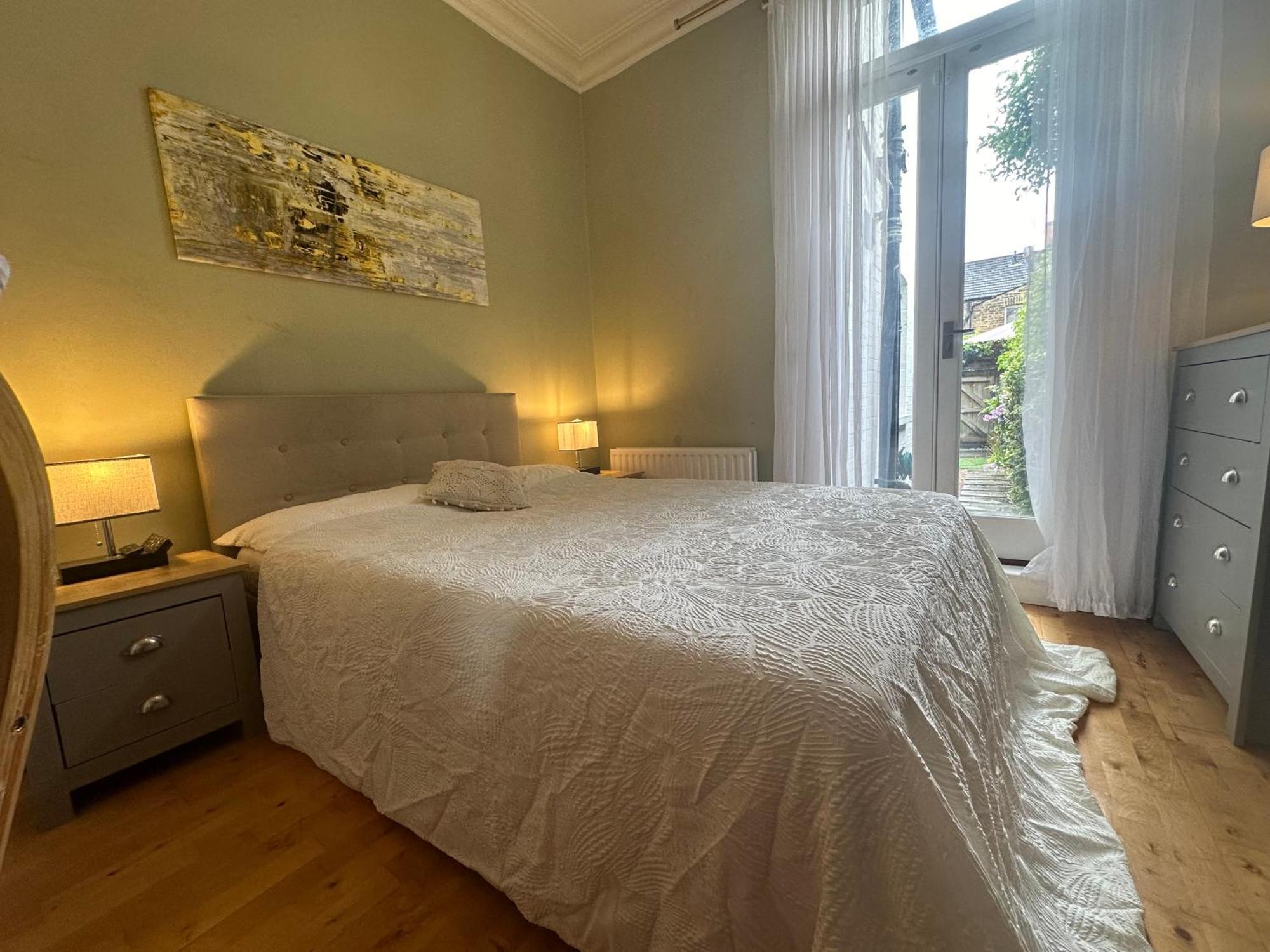 My Sky Secret Garden 1 Bedroom London Kültér fotó